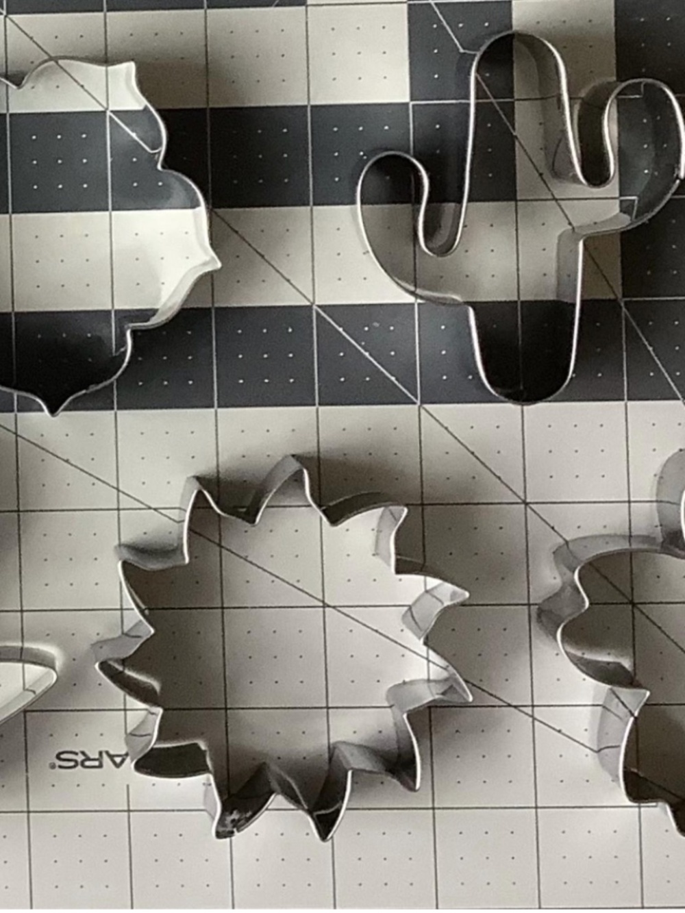 Flower Cookie Cutters, Set 5 pcs., metal.